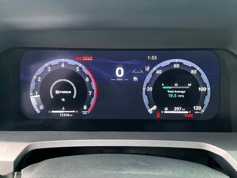 Used 2025 Toyota Tacoma TRD Off-Road image 21