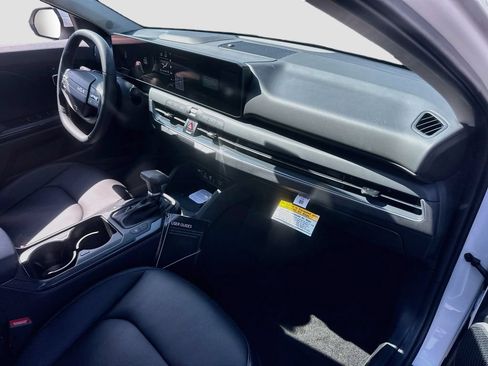 New 2026 Kia K4 EX FWD image 27