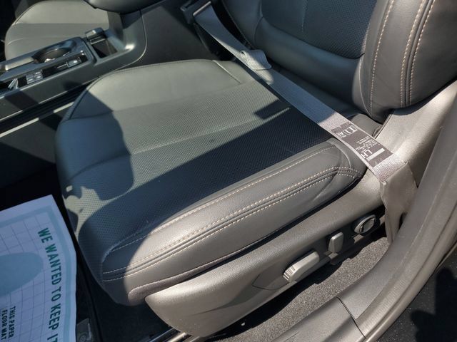 Certified 2026 Subaru Outback Limited AWD/4WD image 20