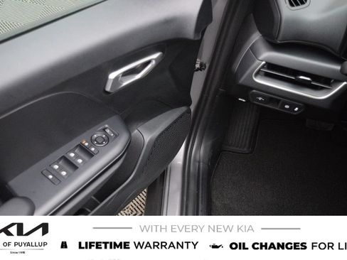 New 2026 Kia K4 FWD image 27