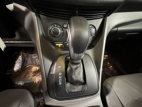 Used 2015 Ford Escape SE image 26