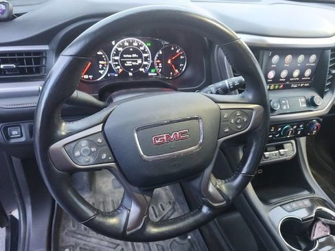 Used 2022 GMC Acadia AT4 w/ Technology Package AWD/4WD image 22