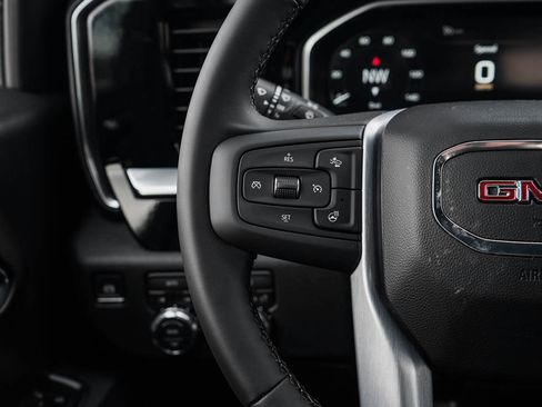 New 2026 GMC Sierra 1500 Elevation AWD/4WD image 19