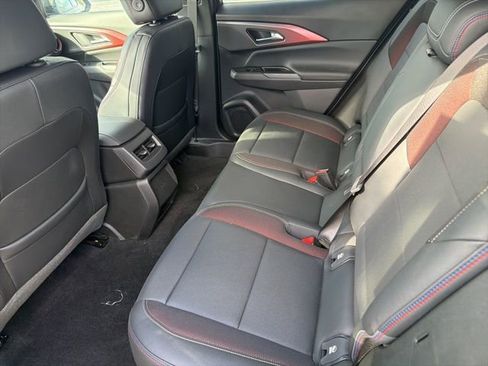 Certified 2024 Chevrolet Equinox EV RS image 10