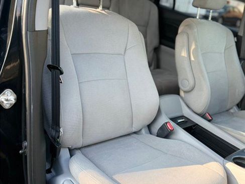 Used 2018 Honda Pilot EX image 27