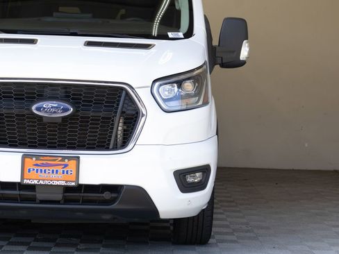 Used 2023 Ford Transit 350 XLT RWD image 5