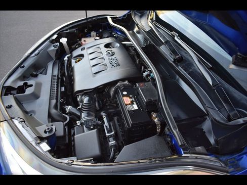 Used 2018 Toyota C-HR XLE image 40