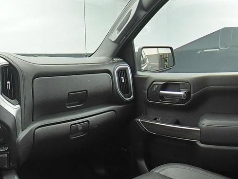 Used 2021 Chevrolet Silverado 1500 LTZ AWD/4WD image 25