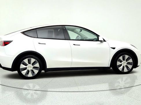 Used 2020 Tesla Model Y Long Range AWD/4WD image 4
