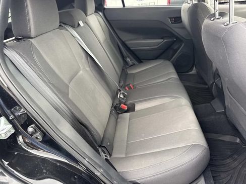 Used 2025 Subaru Crosstrek 2.0i AWD/4WD image 12