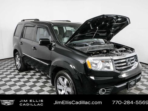 Used 2014 Honda Pilot Touring image 37