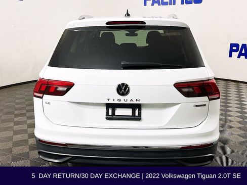 Used 2022 Volkswagen Tiguan SE AWD/4WD image 6