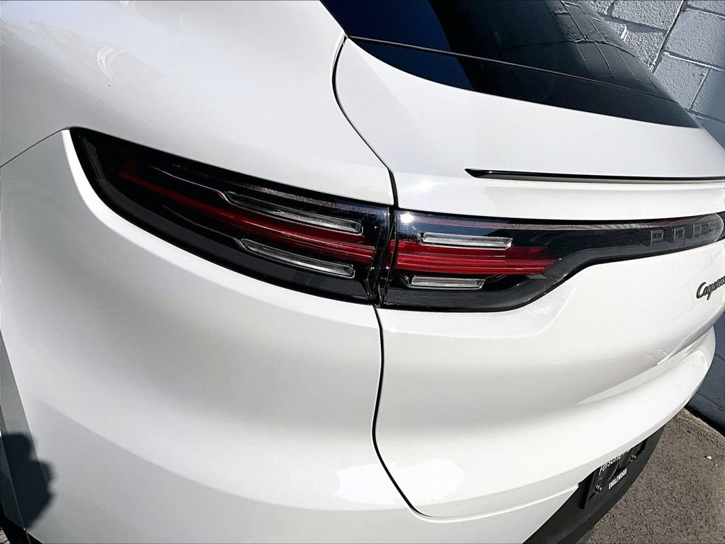 Certified 2023 Porsche Cayenne Platinum Edition AWD/4WD image 31