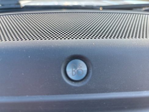 Used 2023 Ford F150 Lariat image 32