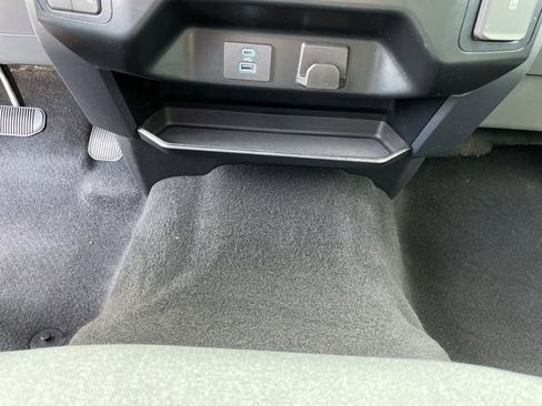 Used 2023 Ford F150 XLT image 14