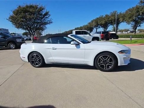 Used 2023 Ford Mustang Premium image 9