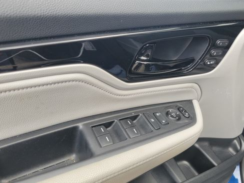 Used 2021 Honda Odyssey Touring image 24