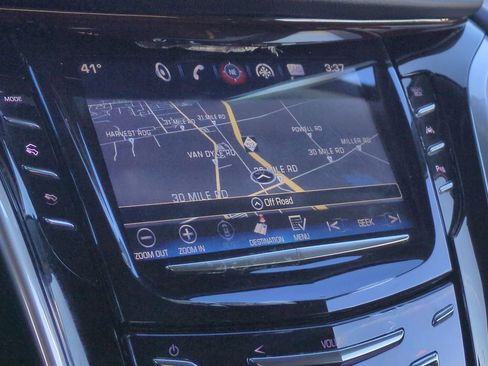 Used 2020 Cadillac Escalade Premium Luxury image 31