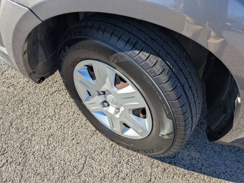 Used 2012 Dodge Journey American Value Package w/ Flexible Seating Group image 6