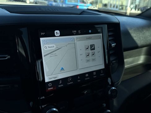 Used 2024 RAM 2500 Tradesman w/ Convenience Group image 19