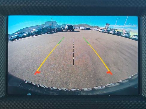 Used 2021 Jeep Wrangler Sport S image 19