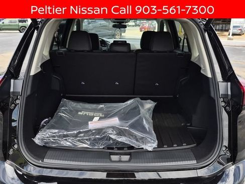 New 2026 Nissan Rogue SV AWD/4WD image 7