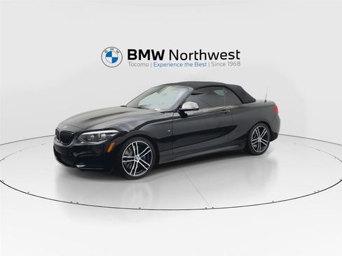 Used 2019 BMW M240i xDrive Convertible w/ Premium Package image 9