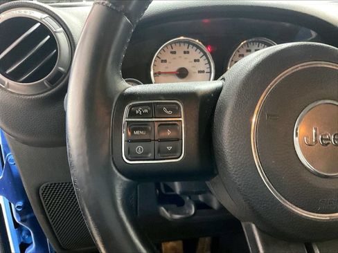 Used 2015 Jeep Wrangler Unlimited Sport w/ Power Convenience Group AWD/4WD image 18