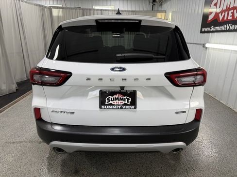 Used 2023 Ford Escape Active image 5