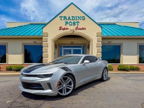 Used 2017 Chevrolet Camaro LT w/ RS Package RWD image 18