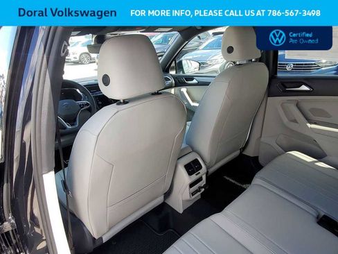 Used 2023 Volkswagen Tiguan SE R-Line FWD image 28