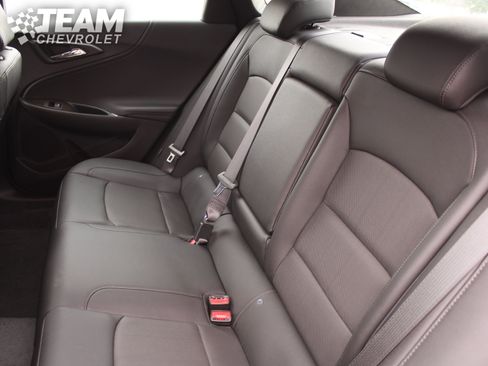 Used 2023 Chevrolet Malibu LT FWD image 23