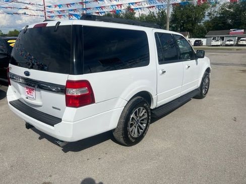 Used 2017 Ford Expedition EL XLT image 5
