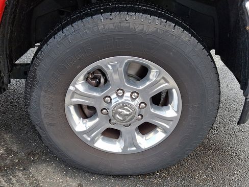 Used 2024 RAM 3500 Big Horn image 9