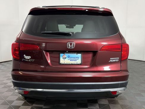 Used 2018 Honda Pilot Touring image 8