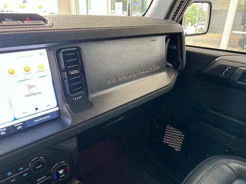 Used 2025 Ford Bronco Badlands AWD/4WD image 31