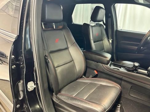Used 2025 Dodge Durango GT AWD/4WD image 24