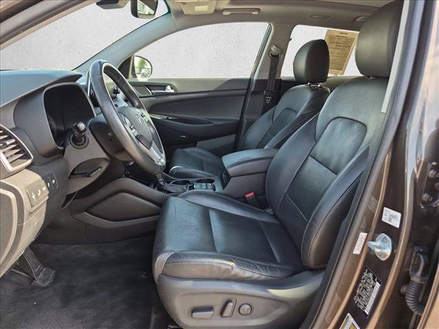 Used 2019 Hyundai Tucson Ultimate w/ Cargo Package FWD image 16