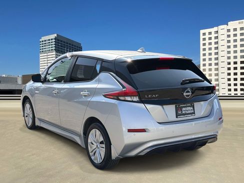 Used 2023 Nissan Leaf S FWD image 4