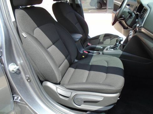 Used 2019 Hyundai Elantra Value Edition w/ Cargo Package FWD image 12