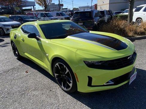 Used 2021 Chevrolet Camaro LT image 2