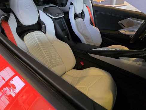 New 2026 Chevrolet Corvette Stingray Premium Cpe w/ Z51 Performance Package image 16