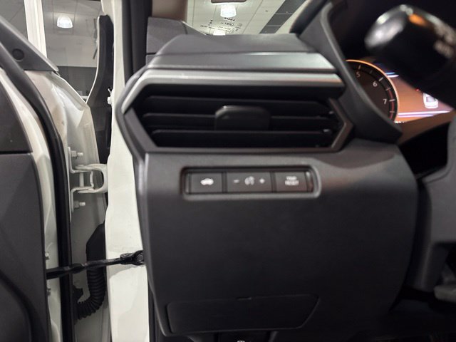 Used 2023 Nissan Altima 2.5 SR FWD image 15