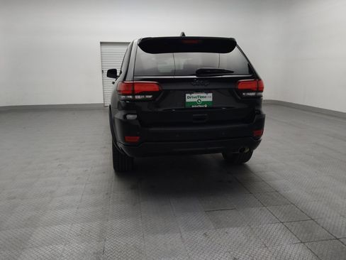 Used 2021 Jeep Grand Cherokee Laredo X RWD image 6
