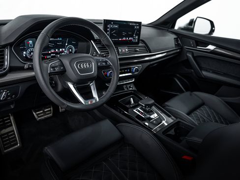 Certified 2025 Audi SQ5 Premium Plus w/ Premium Plus Package image 8