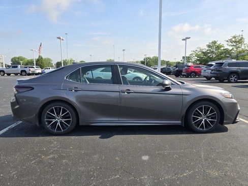 Certified 2024 Toyota Camry SE AWD/4WD image 8
