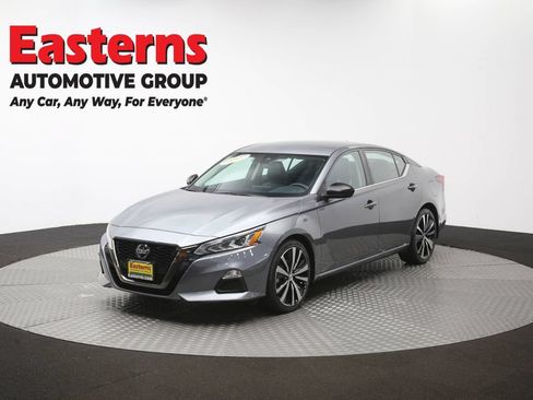 Used 2022 Nissan Altima 2.5 SR FWD image 55