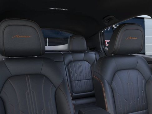 New 2026 Buick Envista Avenir FWD image 24