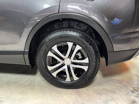 Used 2017 Toyota RAV4 LE w/ Carpet Mat Package AWD/4WD image 33