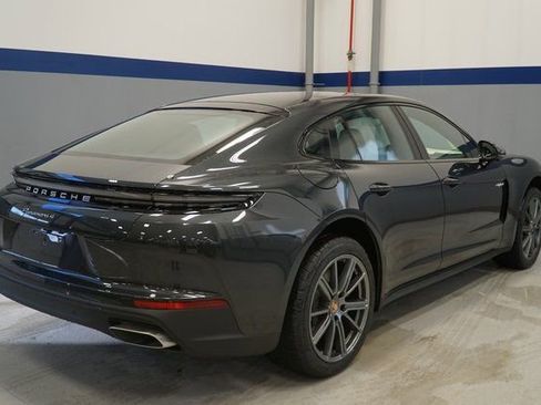 New 2026 Porsche Panamera 4 image 10